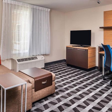 Towneplace Suites By Marriott Charleston-West Ashley Экстерьер фото